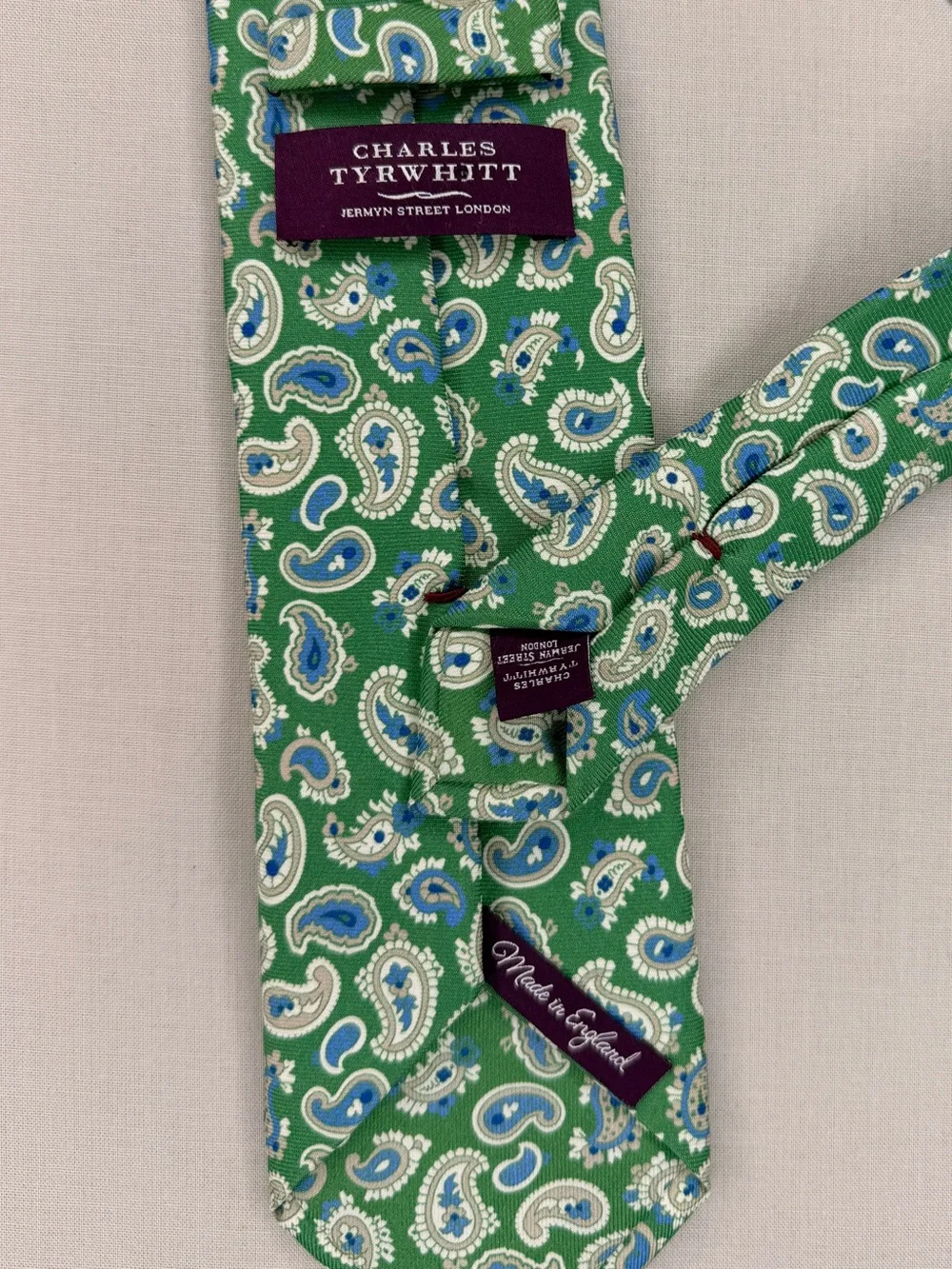 Charles Tyrwhitt elegant charles